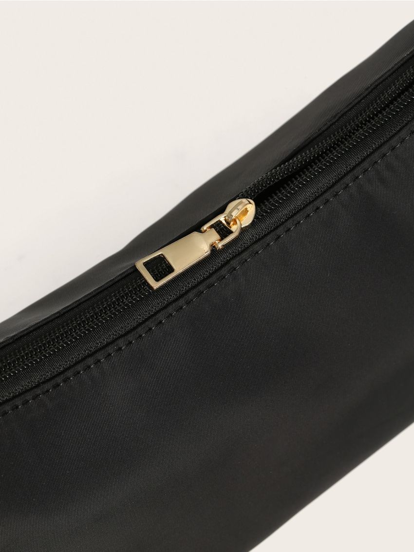 Minimalist Baguette Bag