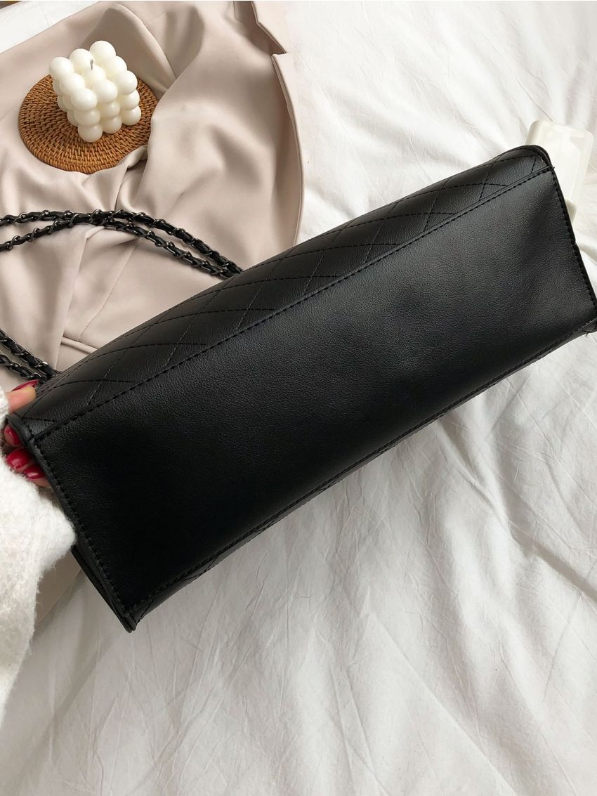 Quilted Tote Bag With Inner Pouch