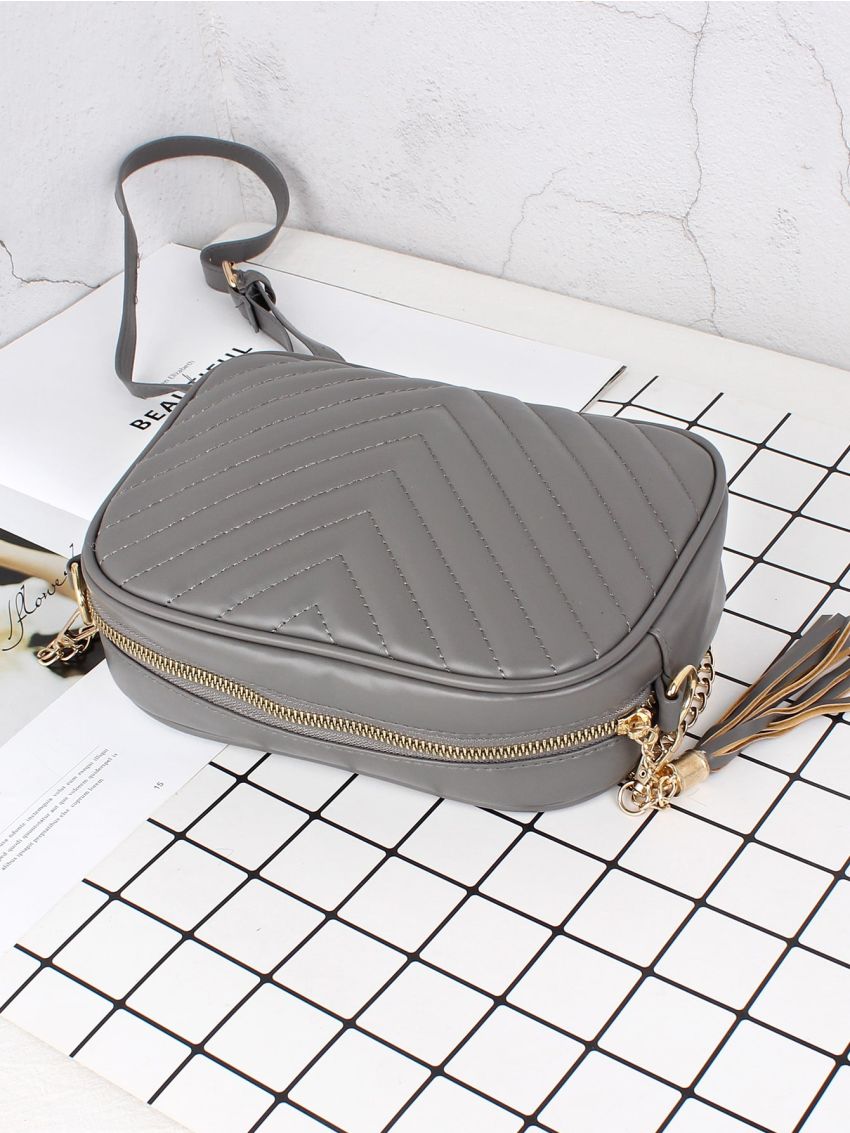 Tassel Decor Chevron Graphic Crossbody Bag