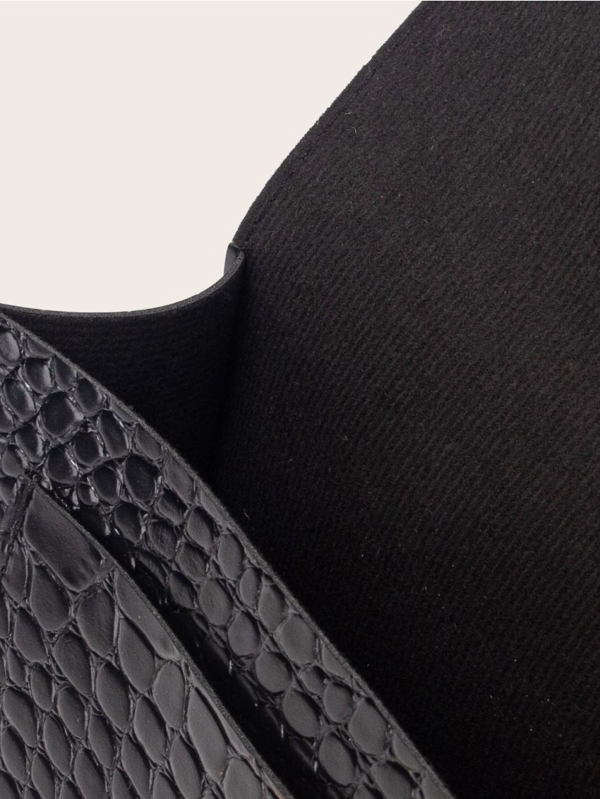 Croc Embossed Chain Crossbody Bag