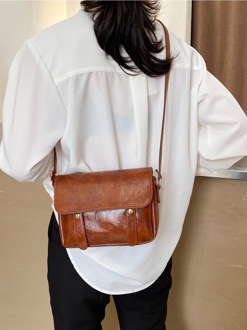 Minimalist Flap Crossbody Bag