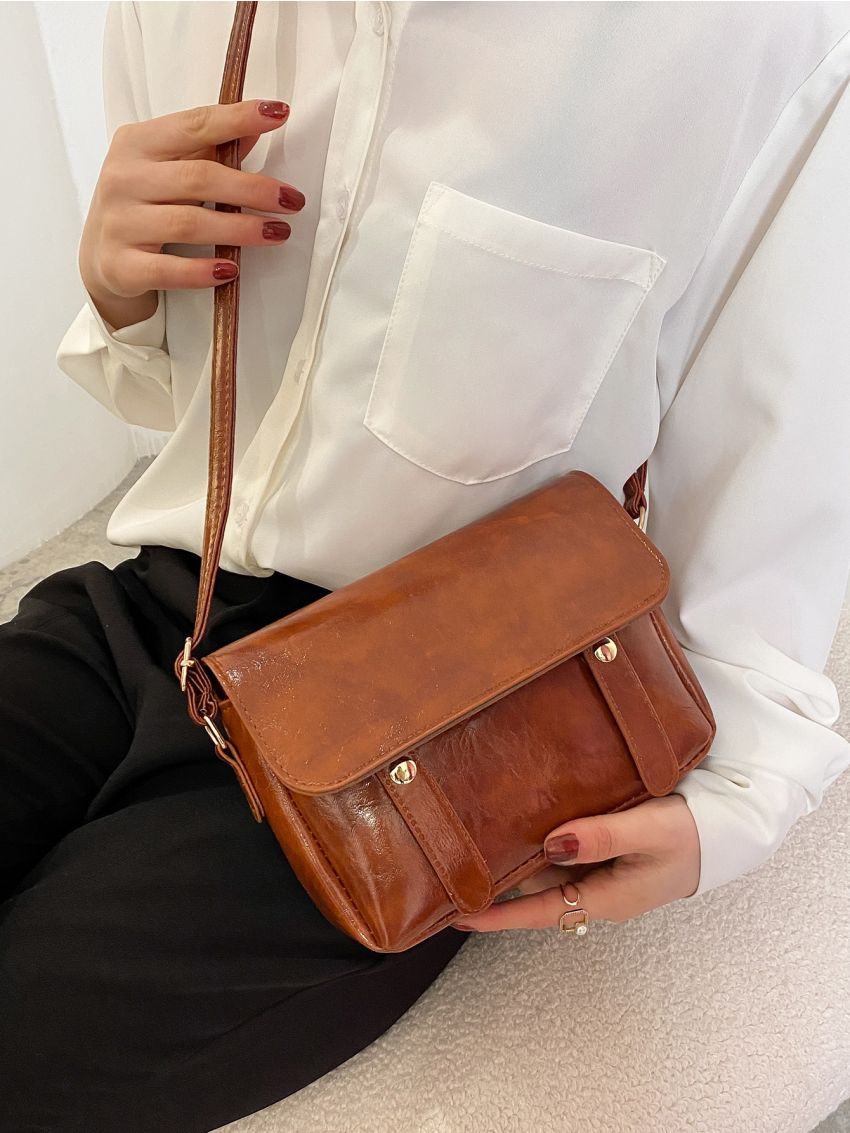 Minimalist Flap Crossbody Bag