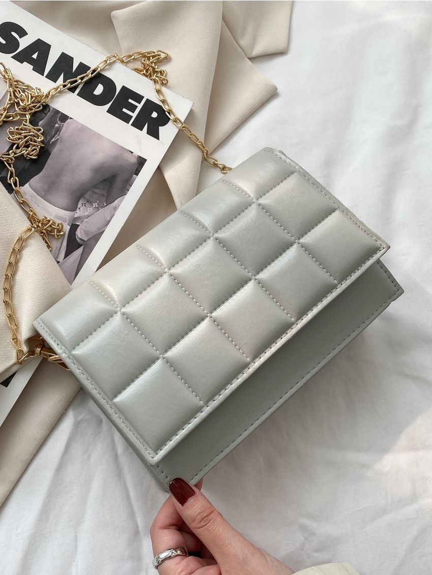 Mini Quilted Flap Chain Crossbody Bag