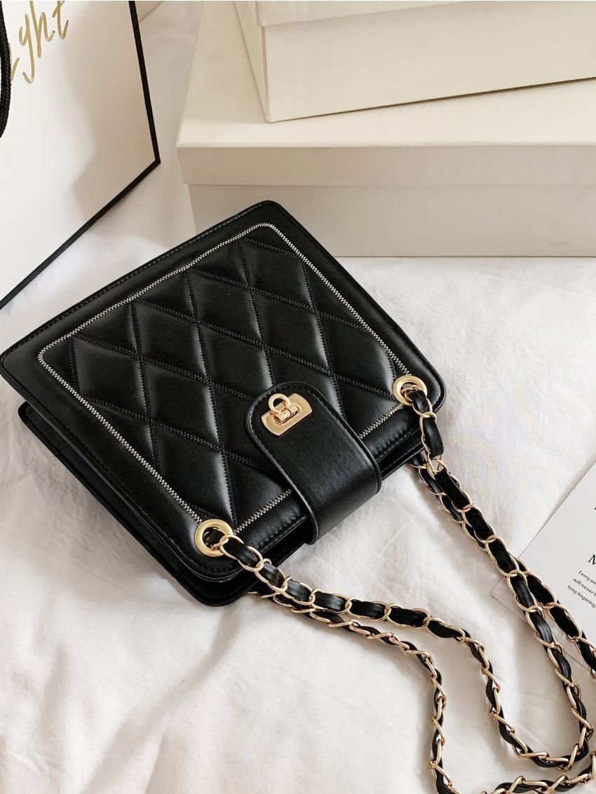 Quilted Chain Shoulder Bag