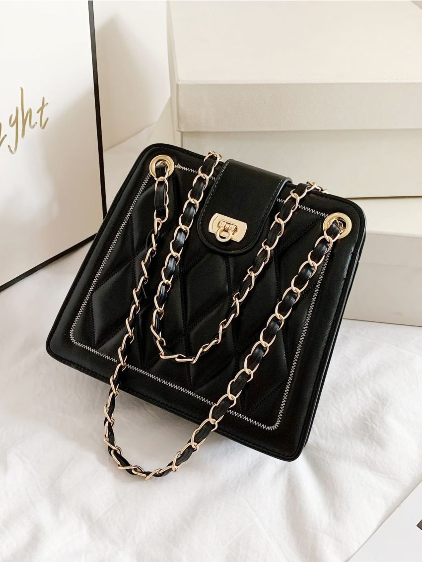 Quilted Chain Shoulder Bag