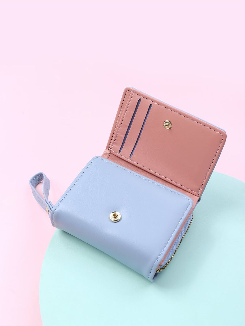 Letter Graphic Tri-fold Small Purse