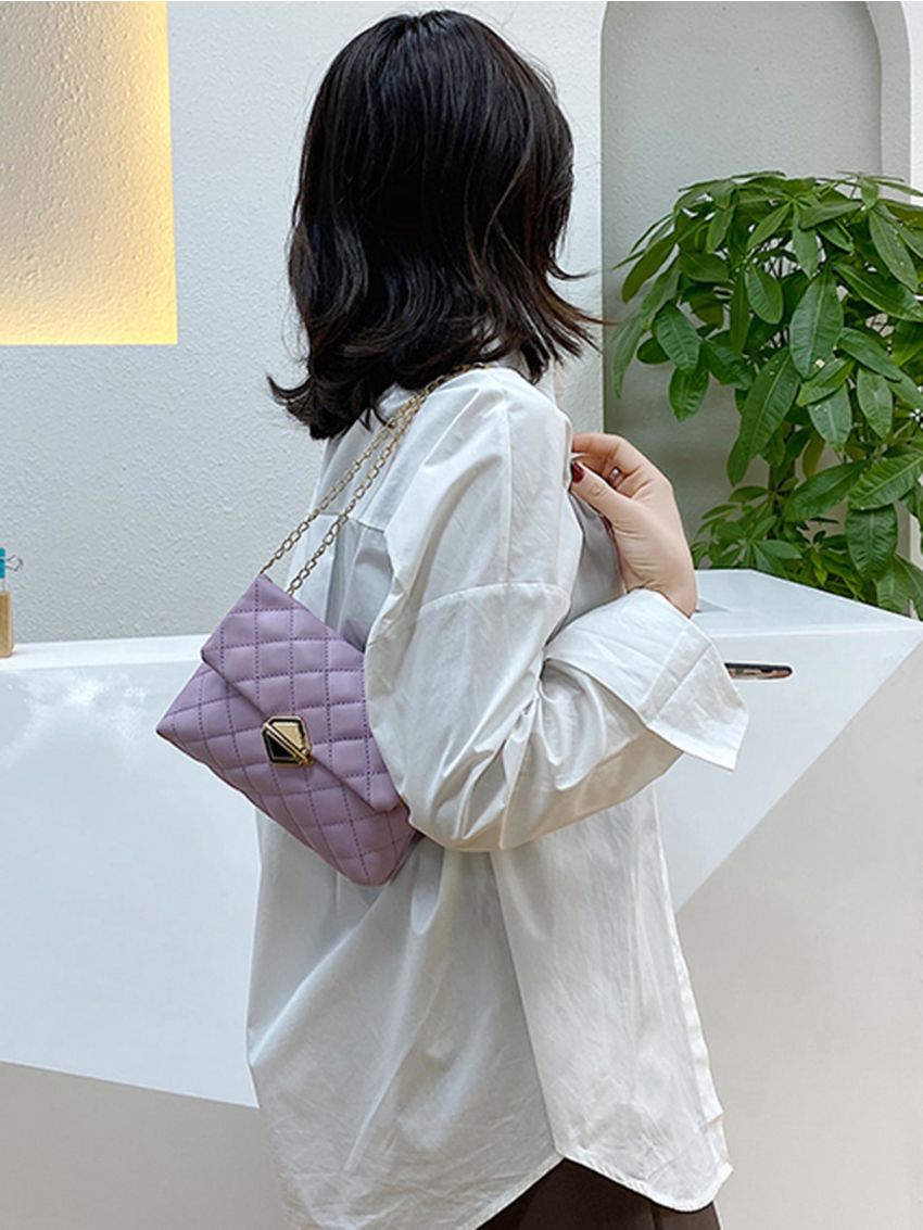Quilted Chain Shoulder Bag