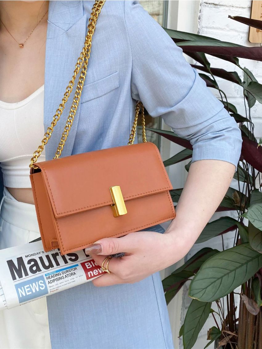 Mini Minimalist Chain Baguette Bag