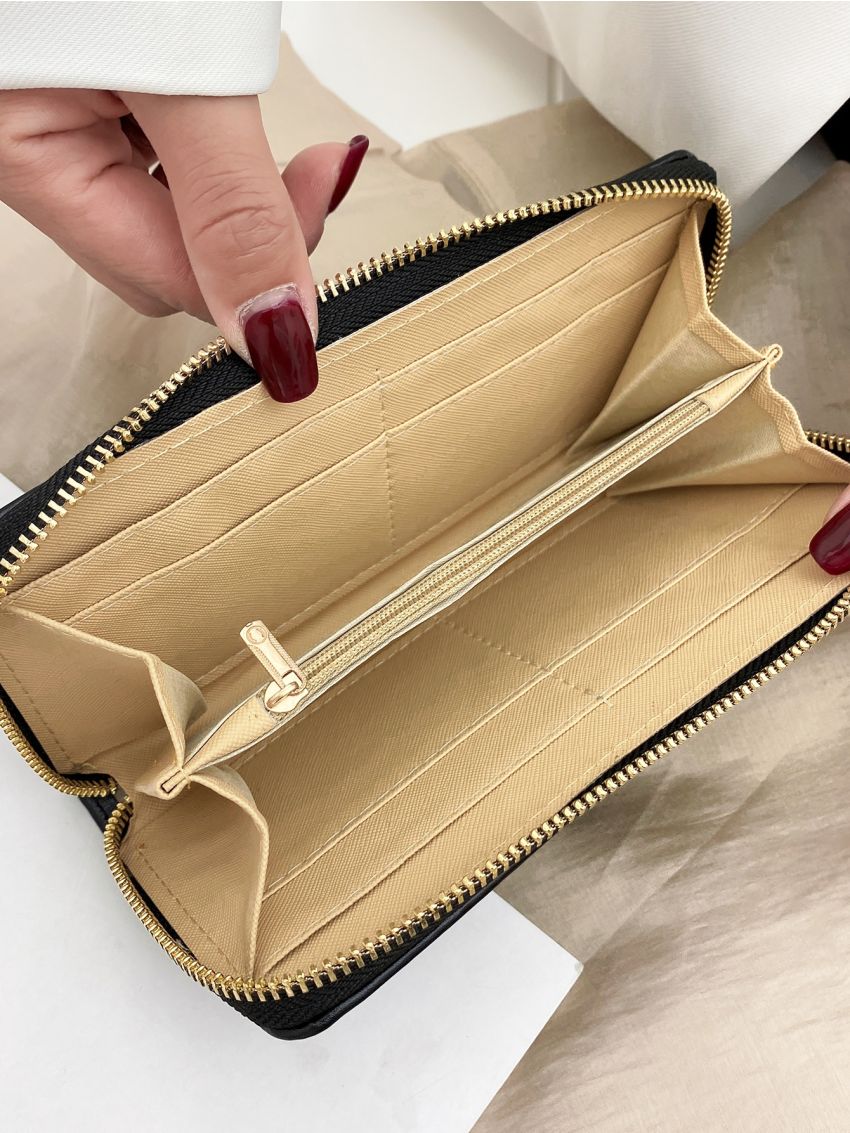 Solid Large Capacity Purse