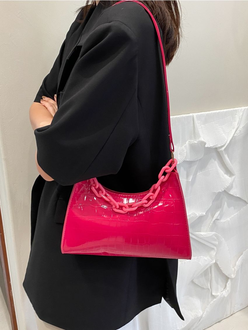 Minimalist Chain Decor Croc Embossed Baguette Bag