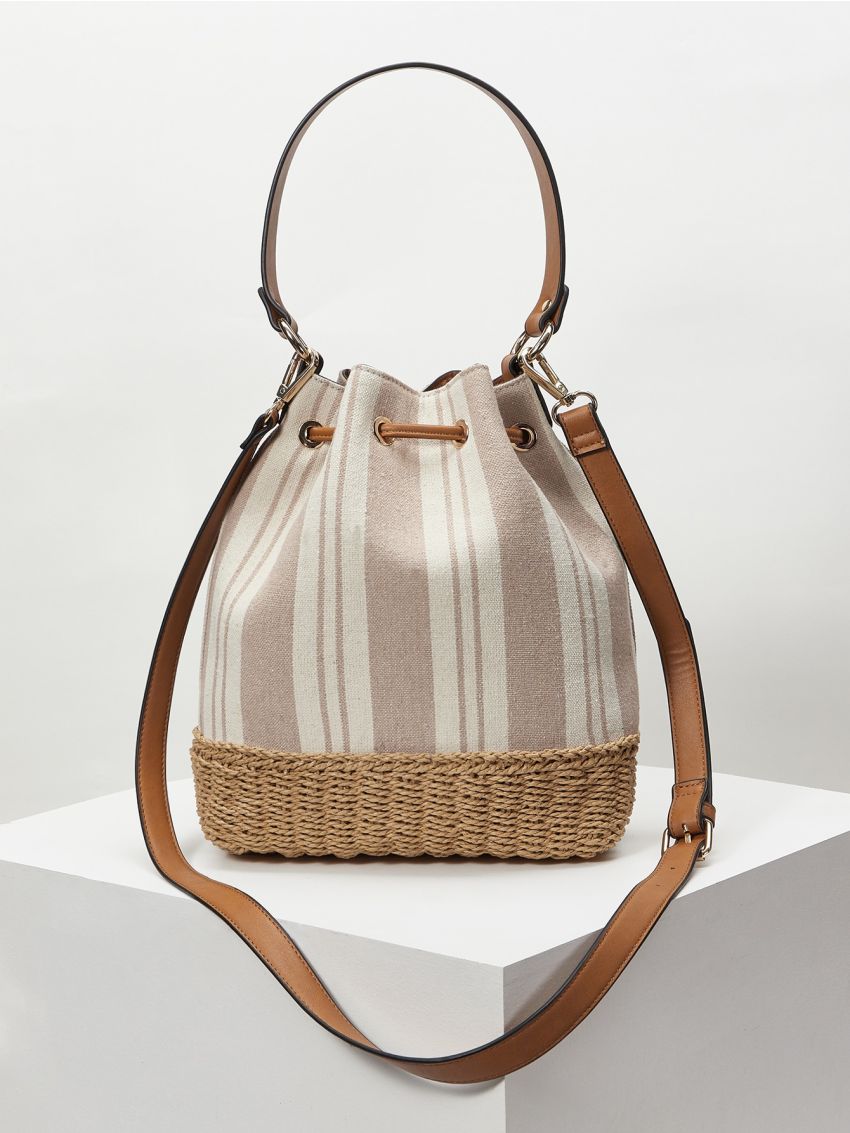 PREMIUM STRIPED PATTERN STRAW VACATION BUCKET BAG