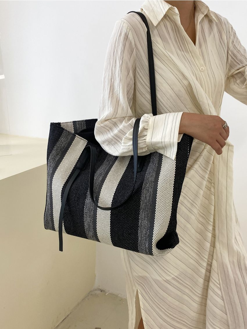 Striped Pattern Shoulder Tote Bag
