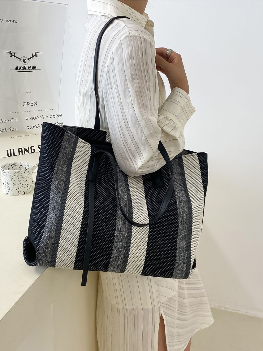 Striped Pattern Shoulder Tote Bag