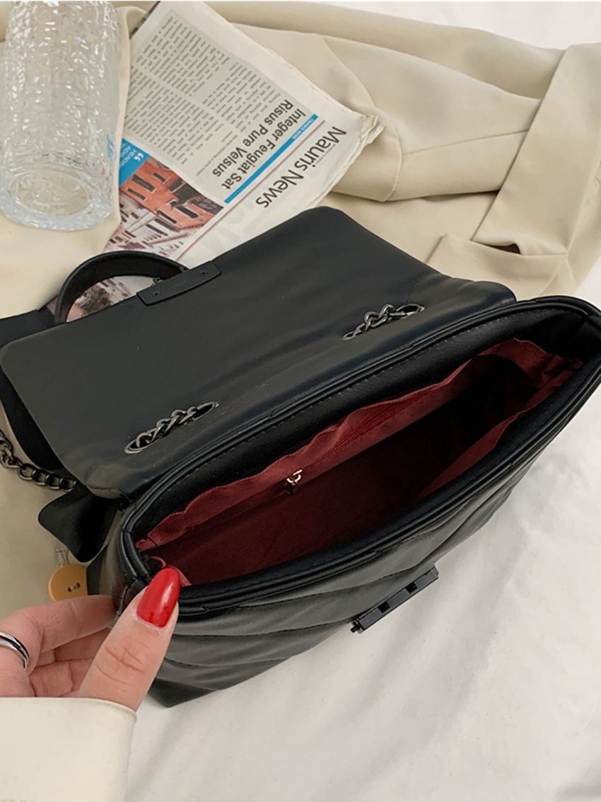 Chevron Bow Decor Chain Shoulder Bag