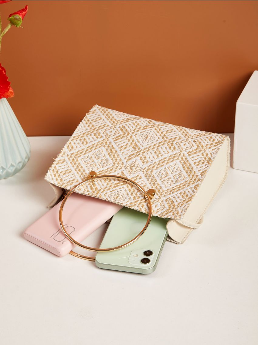 Mini Minimalist Ring Handle Vacation Straw Bag