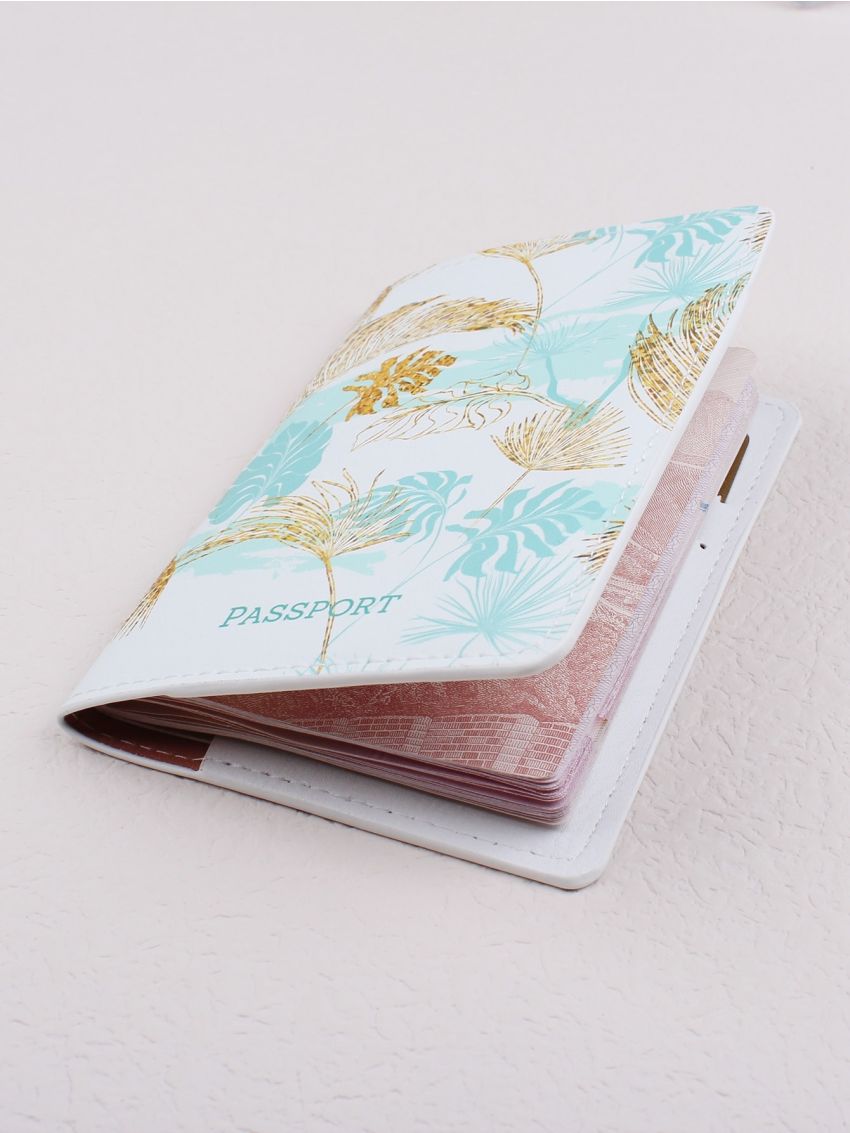 Letter Graphic Passport Case