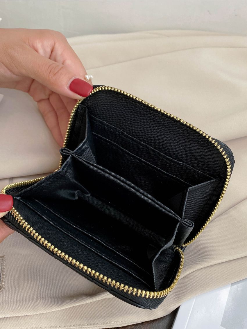 Minimalist Quilted Small Wallet