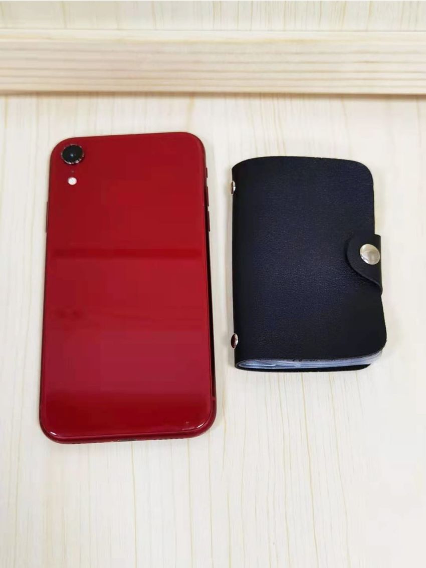 Minimalist Card Holder