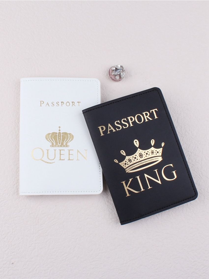 2pcs Couple Crown Graphic Passport Case