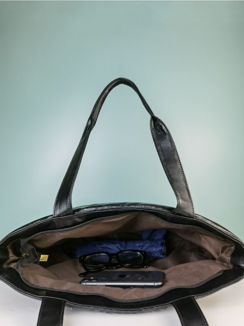 Minimalist Large Capacity Ruched Tote Bag