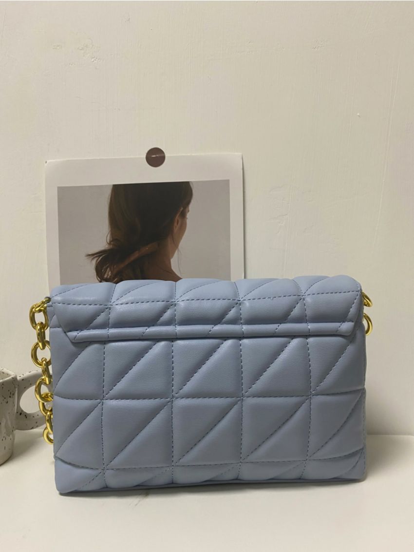 Quilted Chain Shoulder Bag