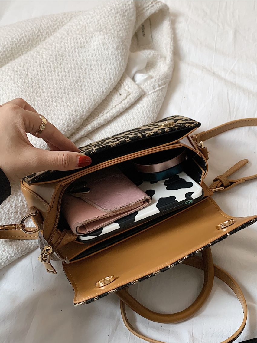 Leopard Pattern Flap Square Bag