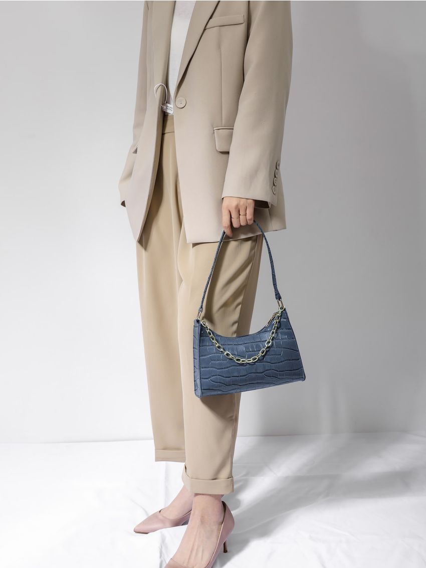 Chain Decor Croc Embossed Shoulder Bag