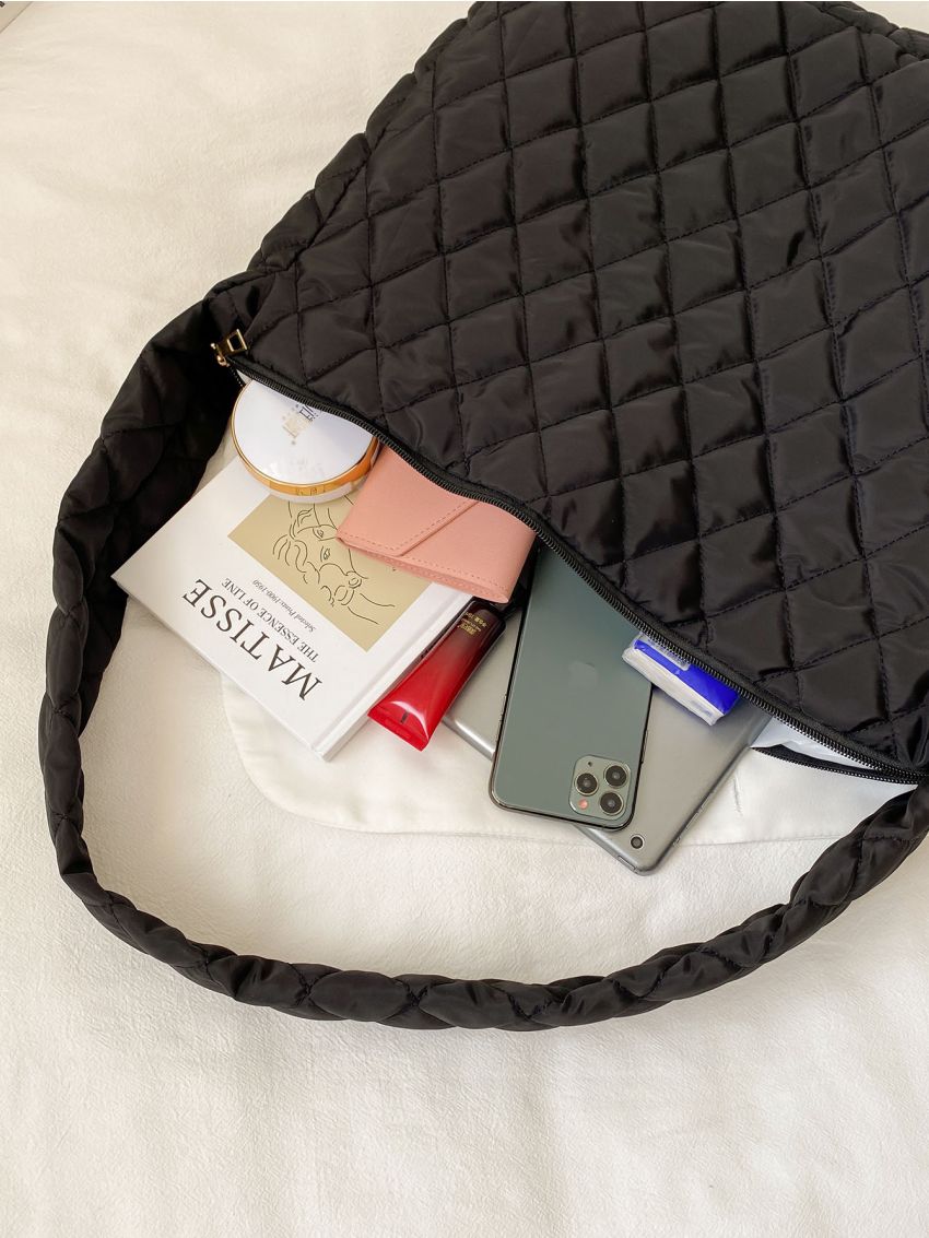 Minimalist Quilted Shoulder Bag
