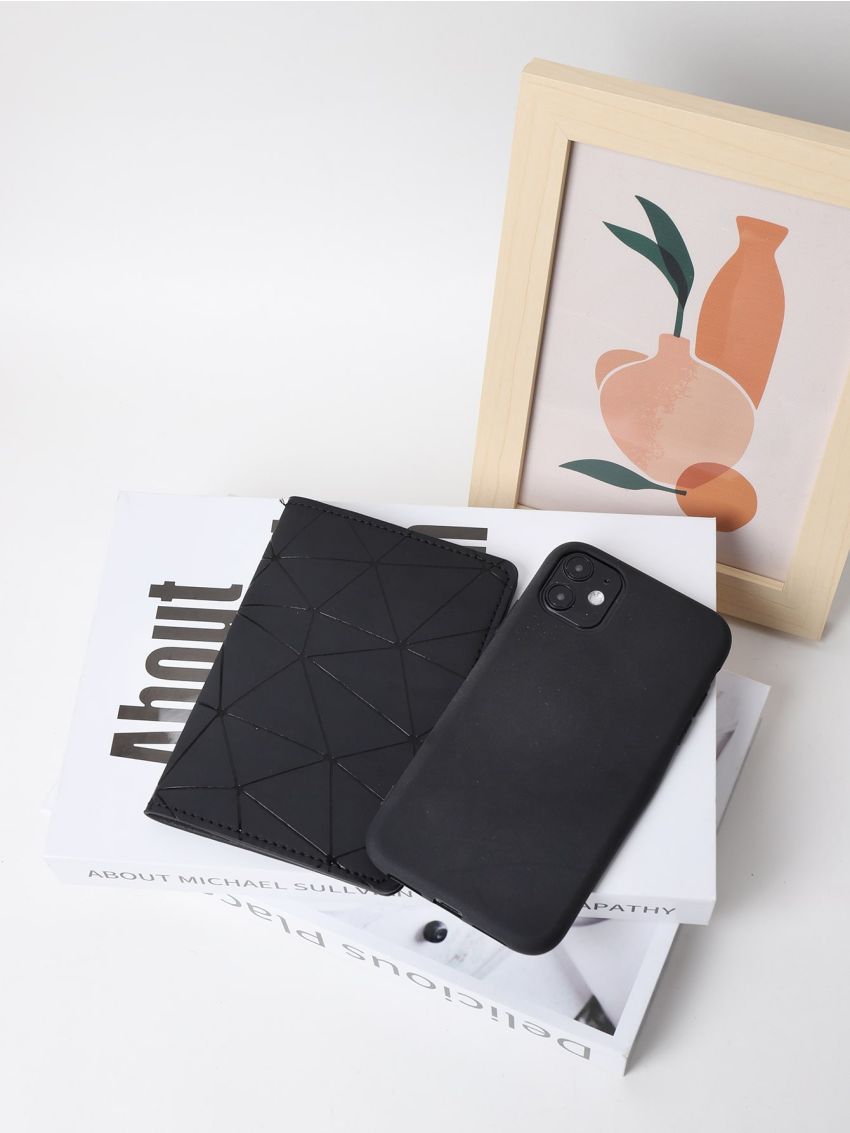 Geo Graphic Passport Case