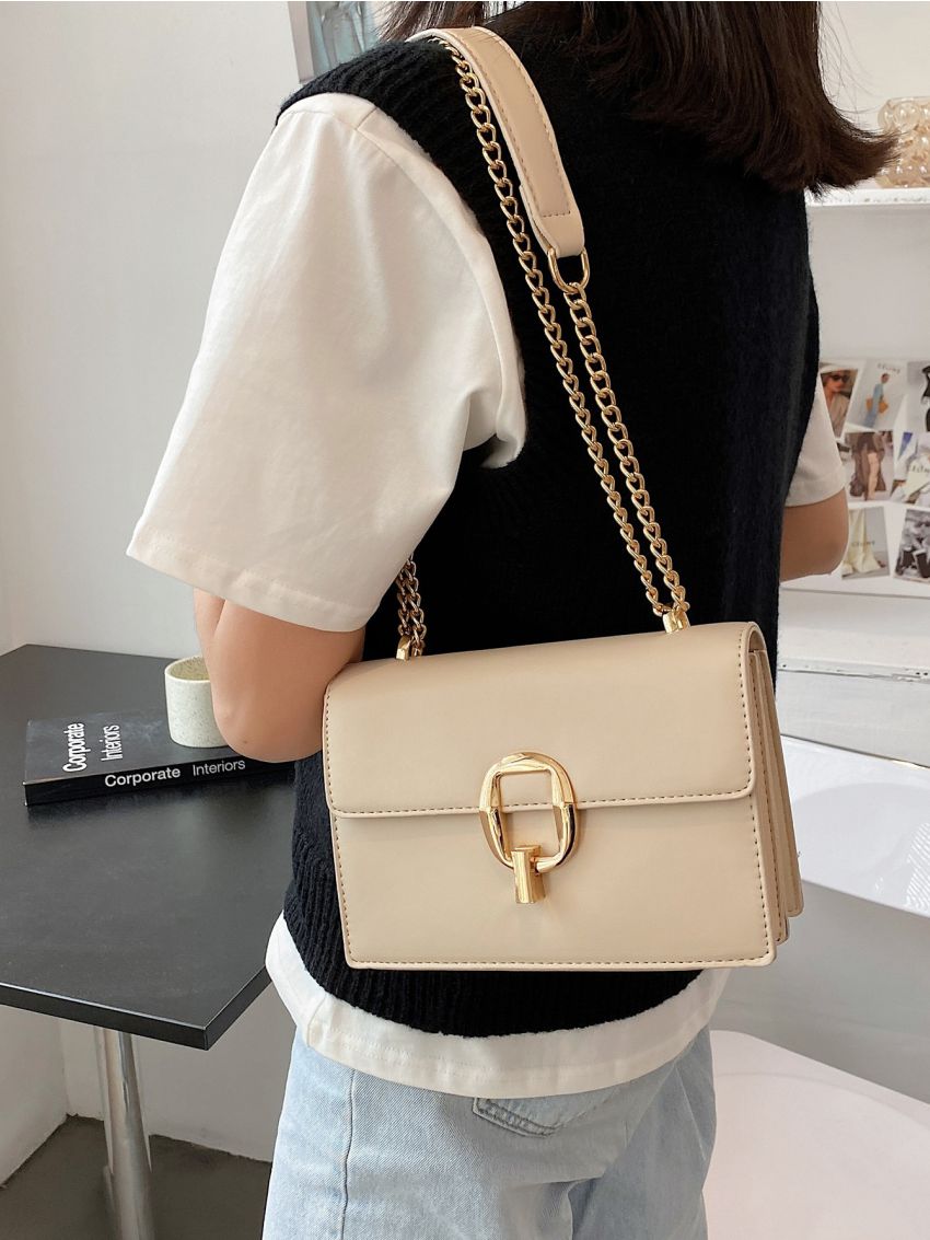 Minimalist Flap Chain Shoulder Bag