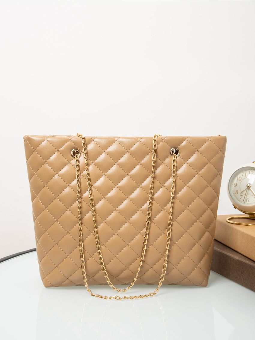 Minimalist Quilted Chain Tote Bag