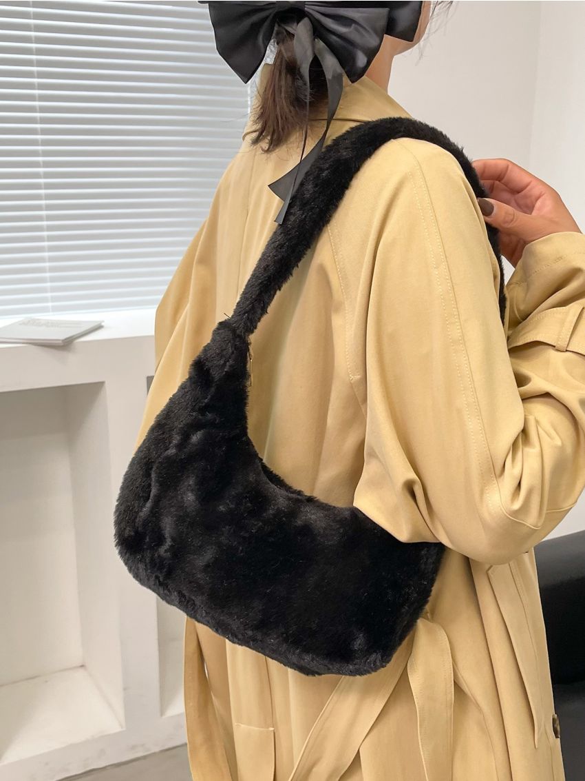 Minimalist Fluffy Baguette Bag