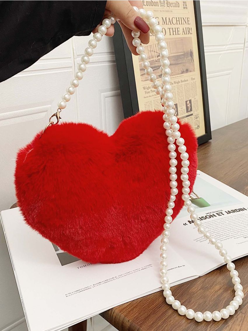 Minimalist Fuzzy Heart Design Novelty Bag