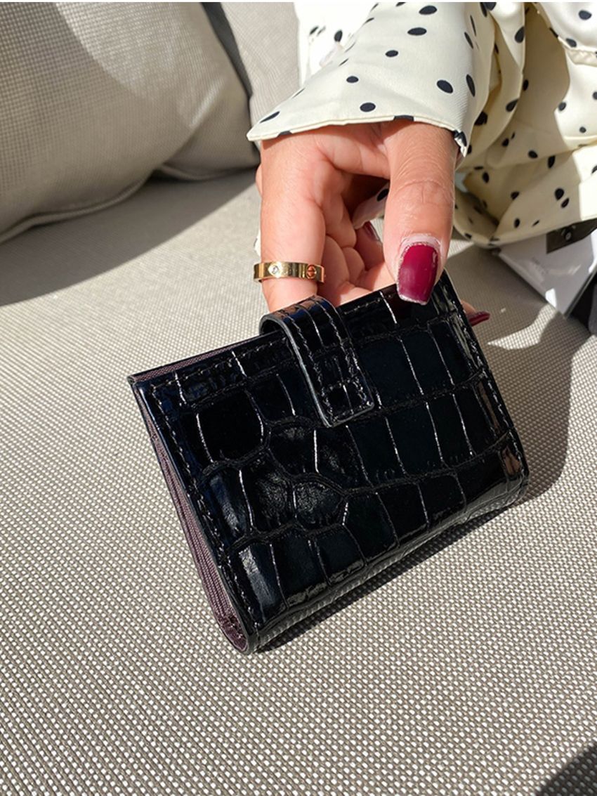 Crocodile Embossed Fold Card Holder