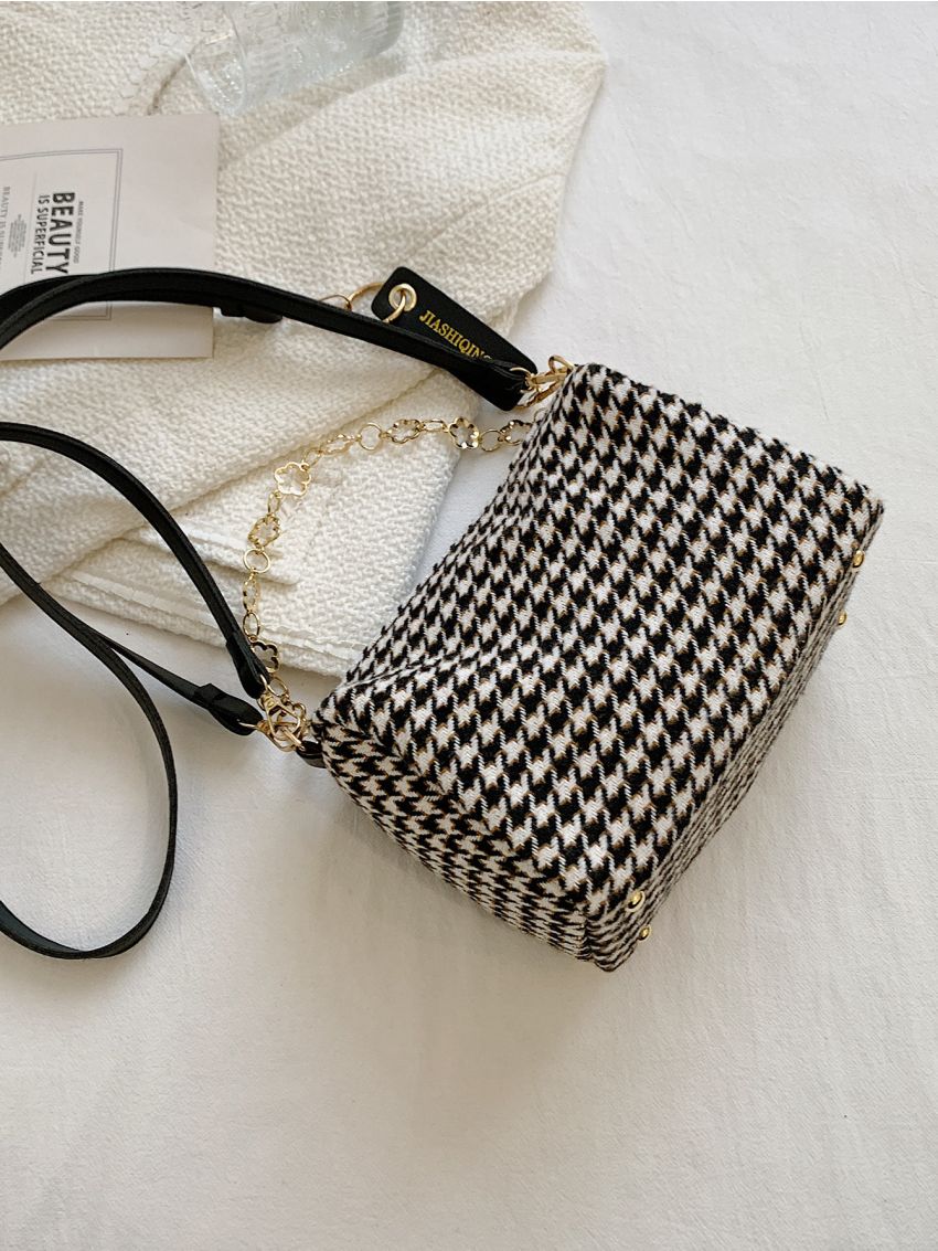 Houndstooth Pattern Chain Boston Bag