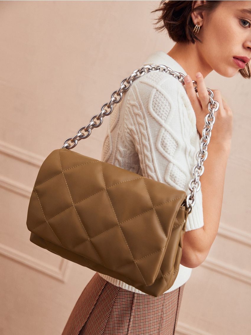PREMIUM MINIMALIST QUILTED CHAIN SQUARE BAG