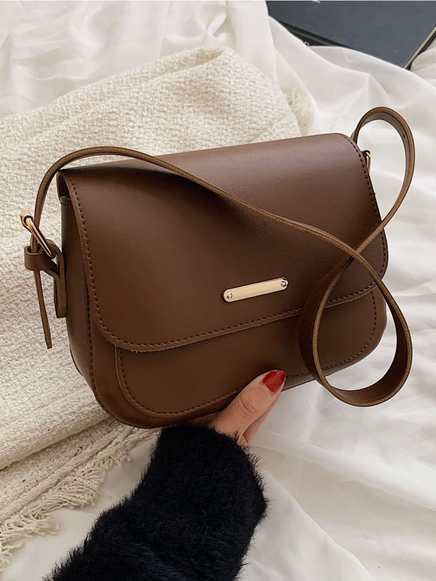 Minimalist Flap Saddle Bag