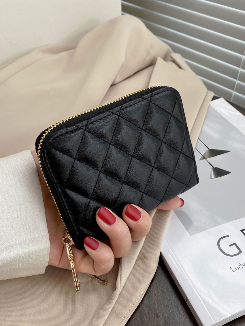 Minimalist Quilted Small Wallet