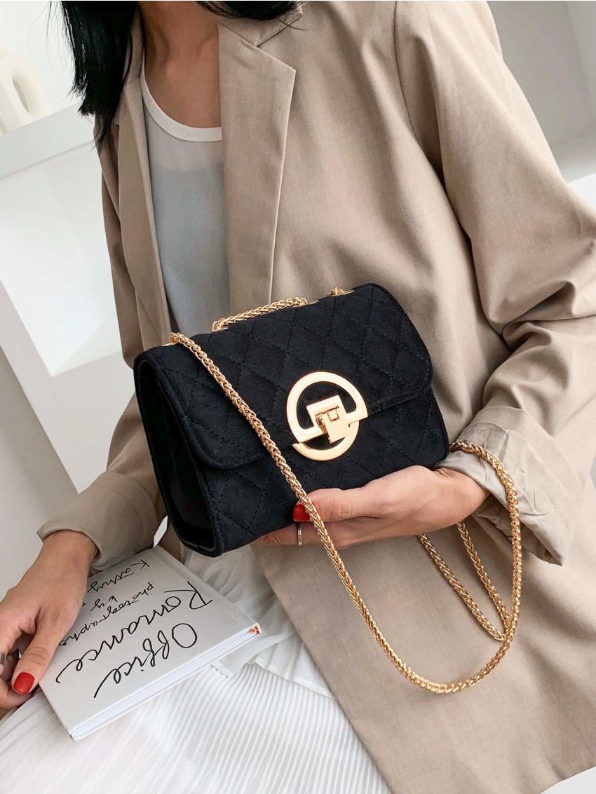 Mini Quilted Buckle Chain Shoulder Bag