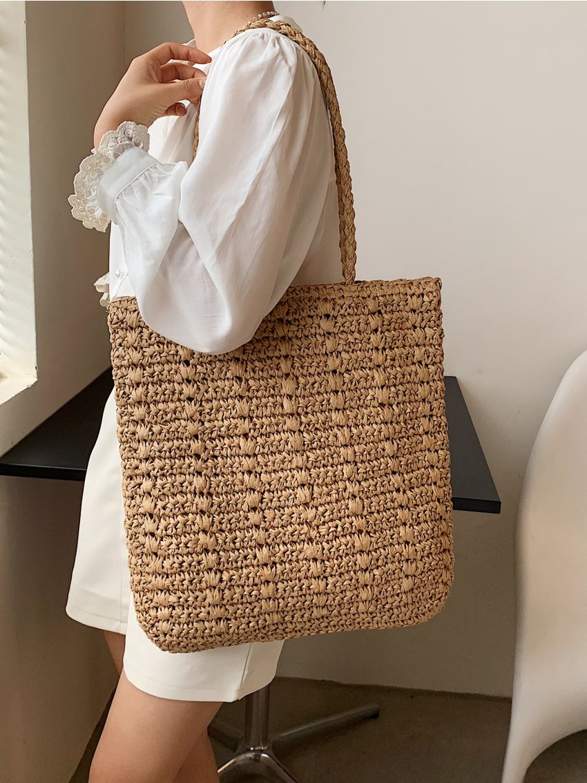 Minimalist Straw Tote Bag