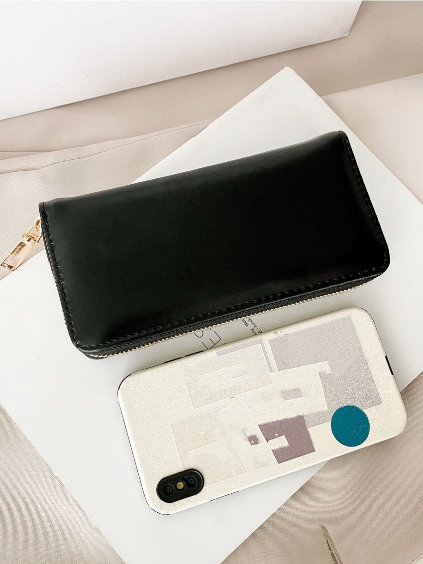 Solid Large Capacity Purse