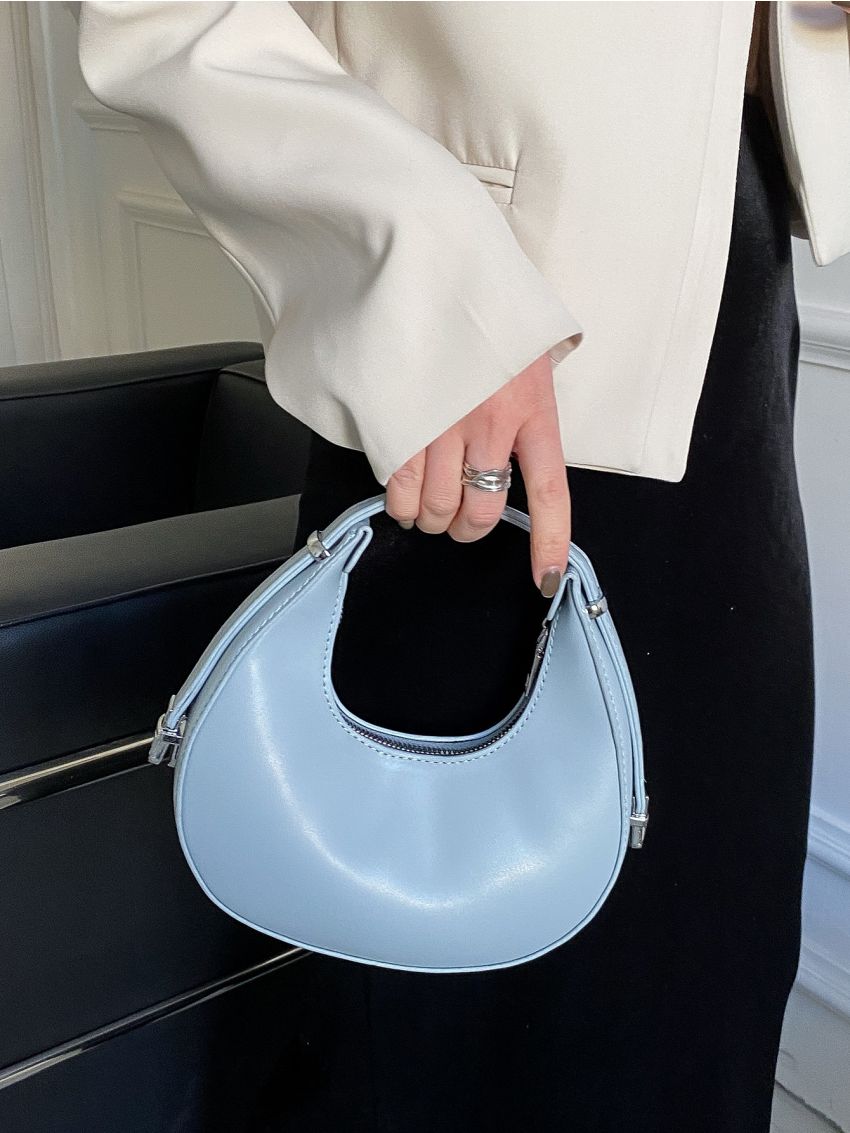 Minimalist Chain Saddle Bag