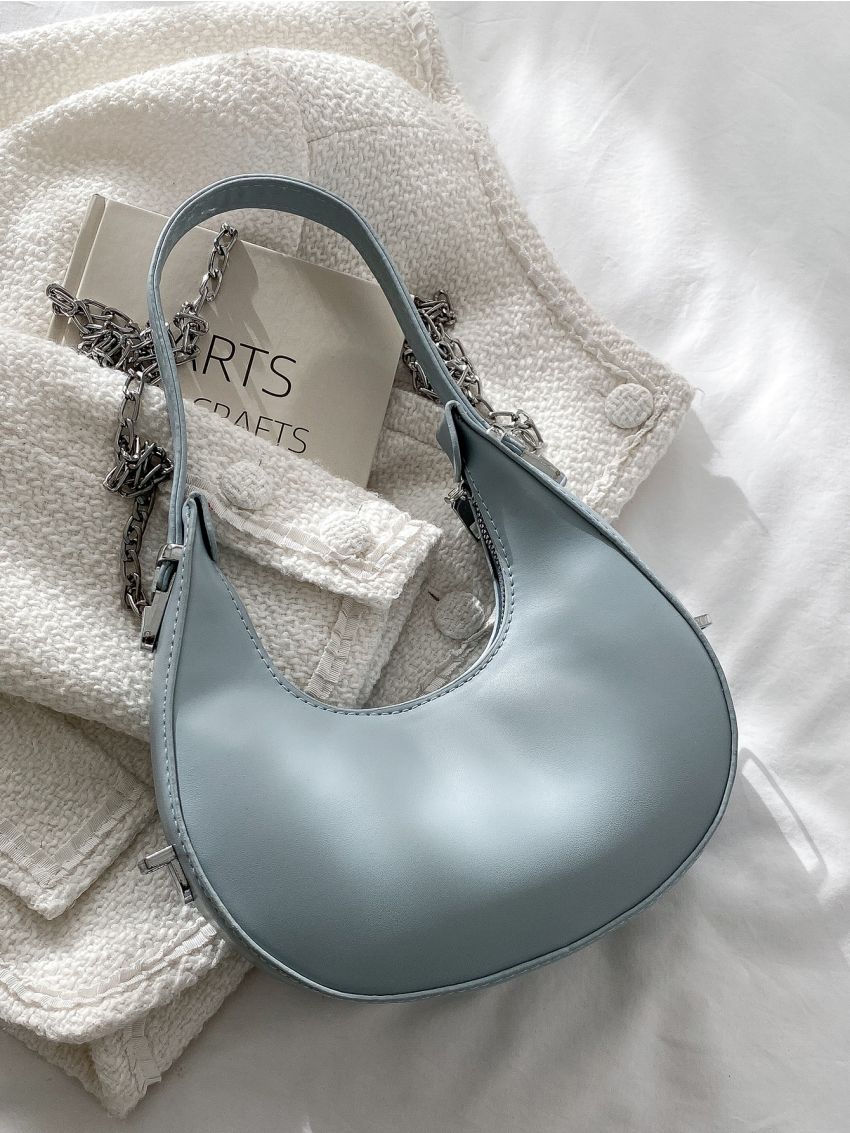 Minimalist Chain Saddle Bag