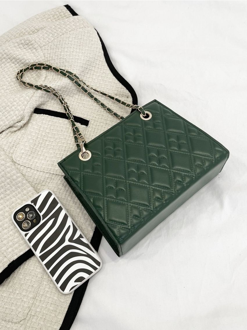 Quilted Pattern Chain Square Bag