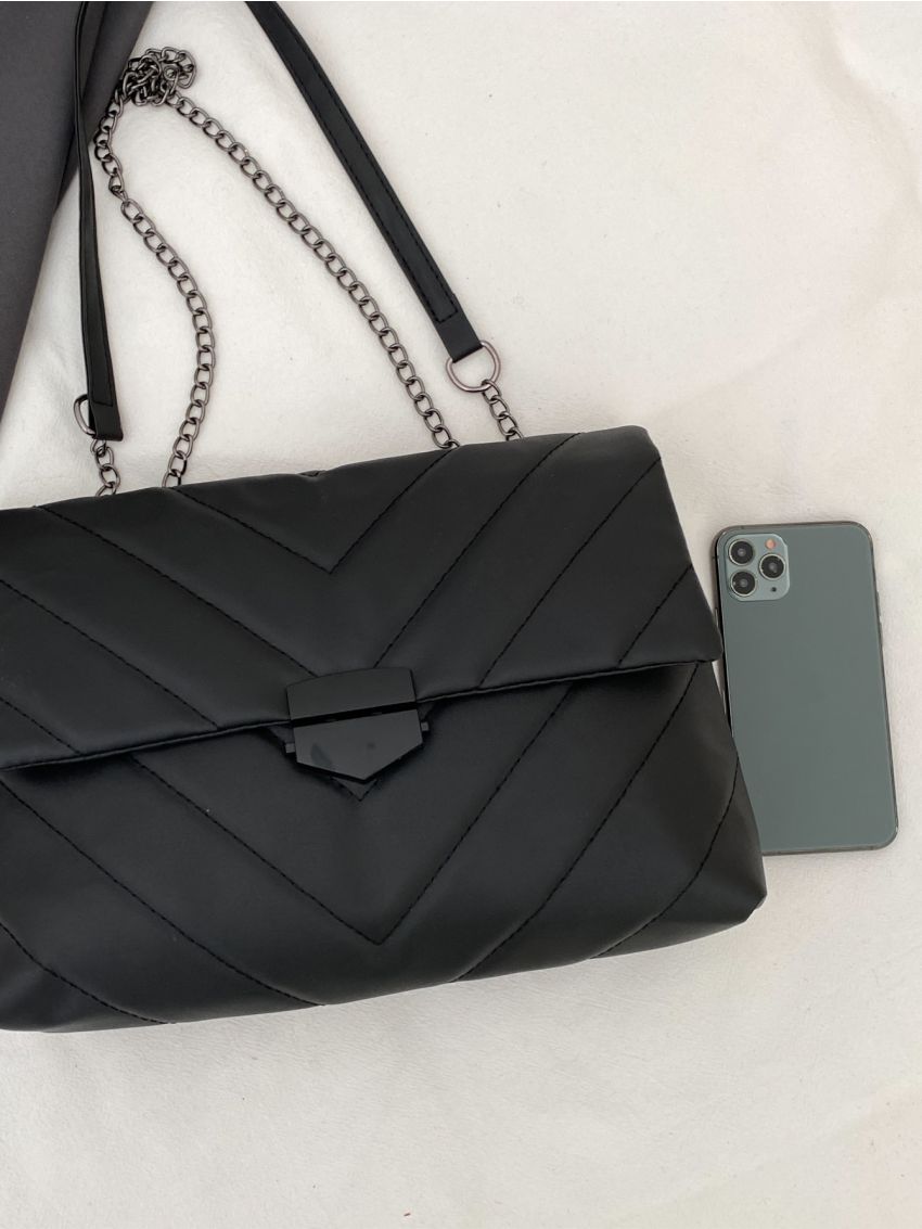 Chevron Flap Chain Shoulder Tote Bag