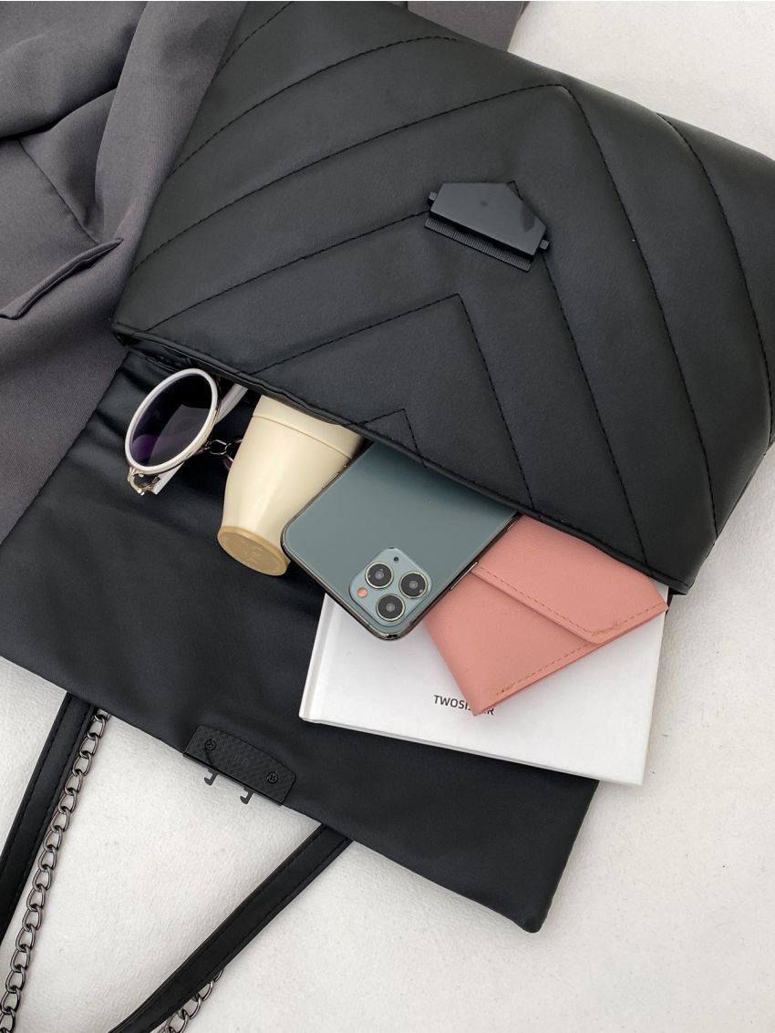 Chevron Flap Chain Shoulder Tote Bag