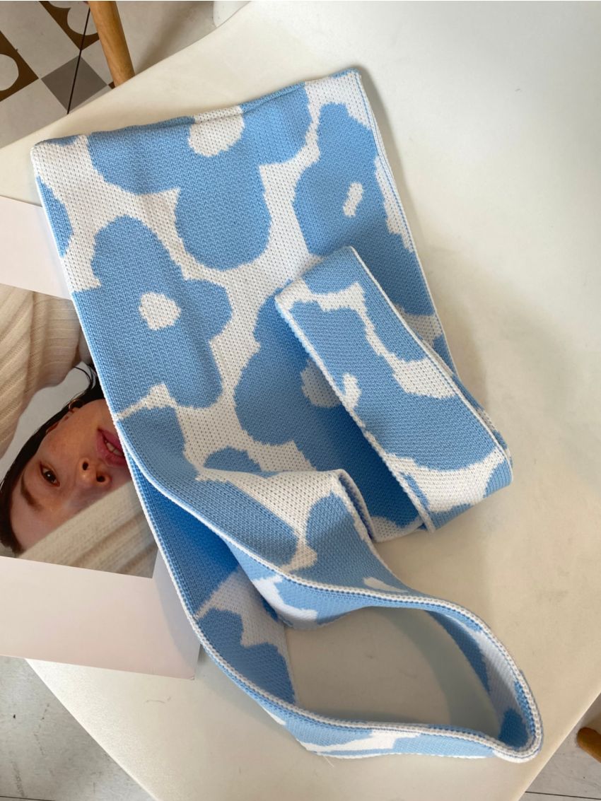 Floral Graphic Bucket Bag