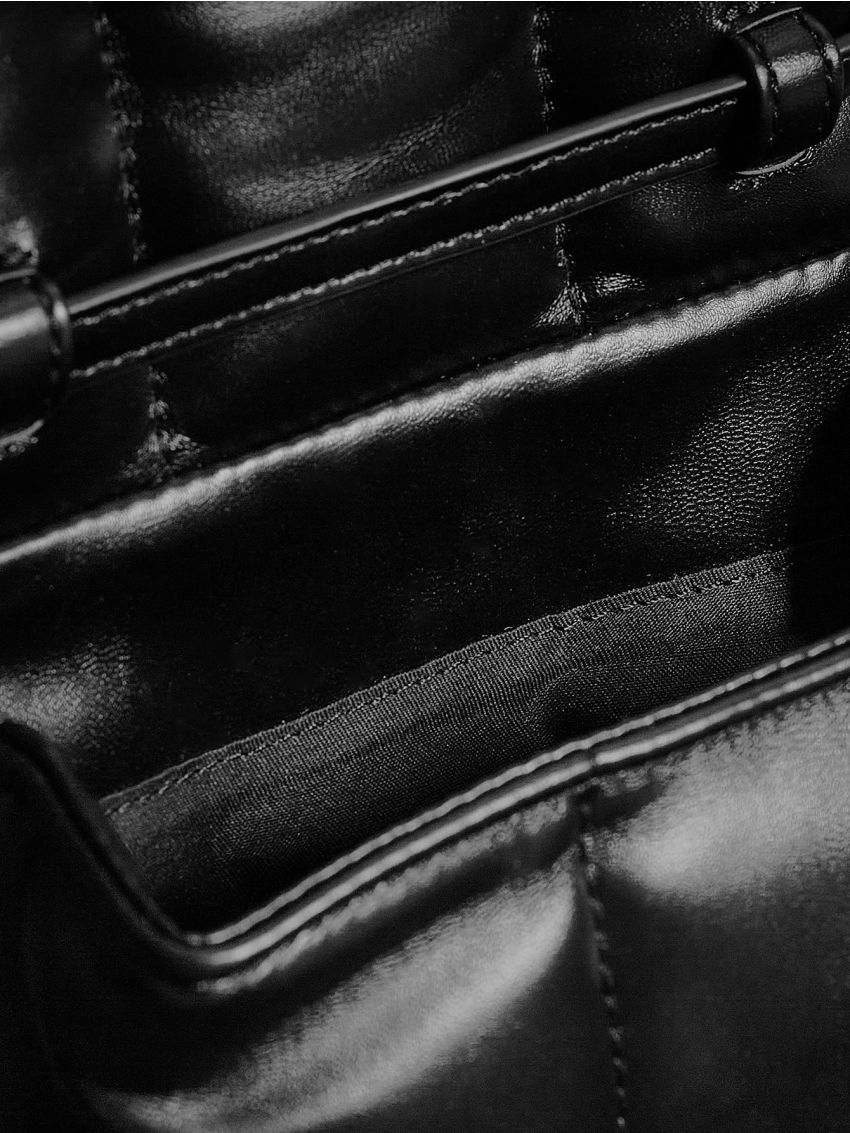 Minimalist Flap Ruched Bag