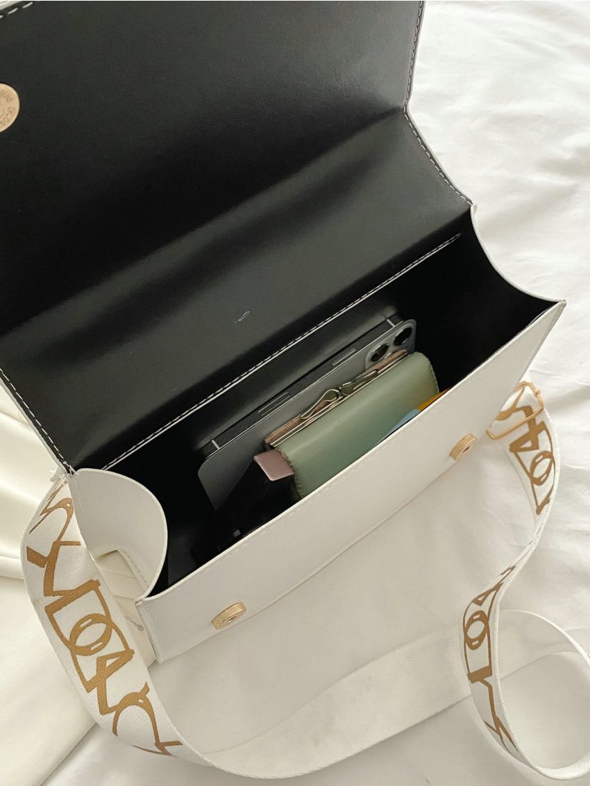 Minimalist Quilted Chain Decor Flap Square Bag