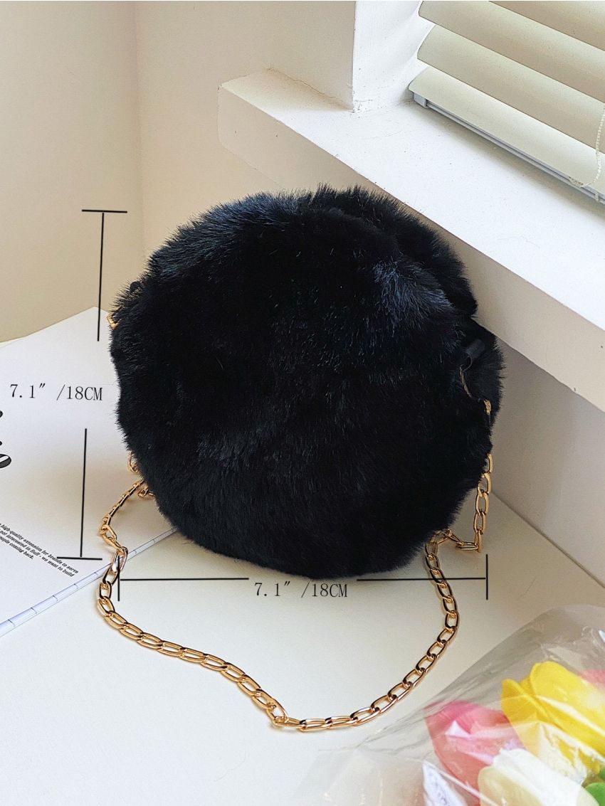 Mini Fluffy Chain Circle Bag